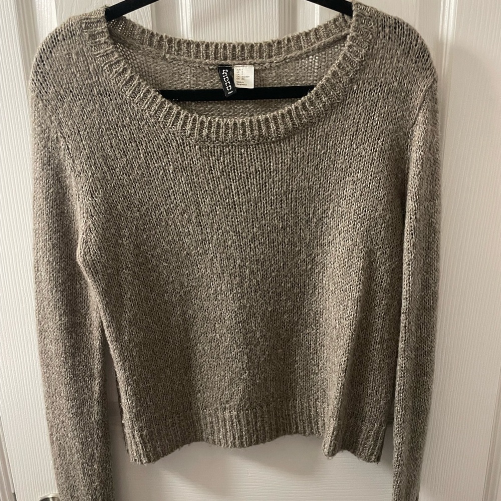 Cozy sweater, Divided by H&M. Brown natural knit top.